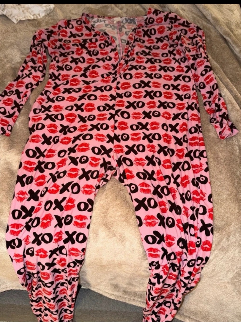 Fashion Nova Pink XO & Lip-Print Kids' One-Piece Pajamas
